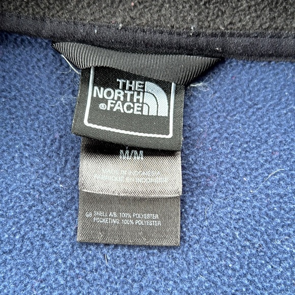 The North Face men’s size medium fleece zip up jacket. Great used condition! - Picture 4 of 6